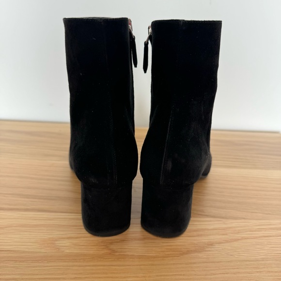 Prada suede boots size6. Authentic - Picture 4 of 9